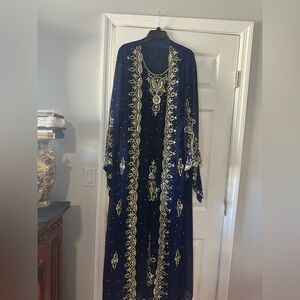Elegant Navy and Gold Embroidered Kaftan